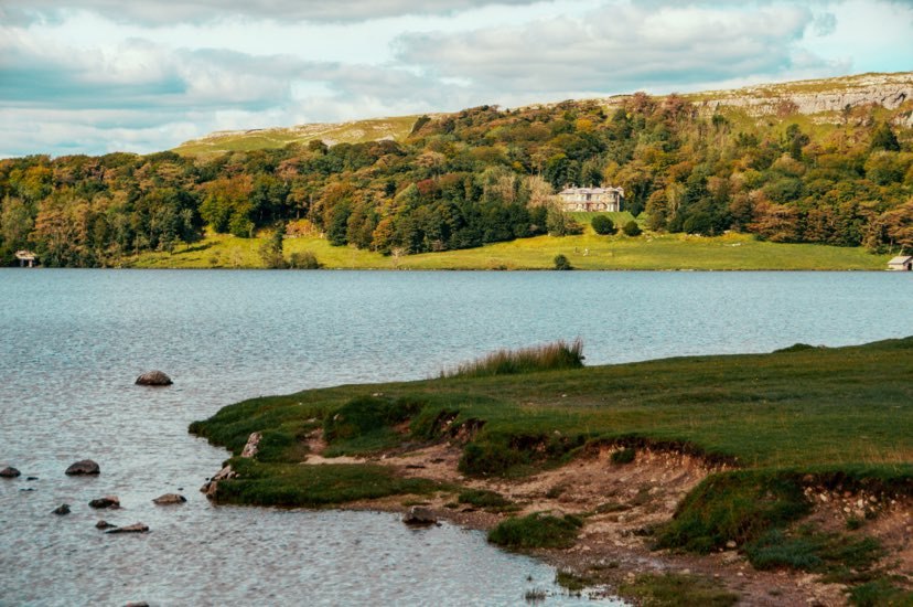 8 Of The Best Lakeside Walks In Yorkshire The Yorkshireman