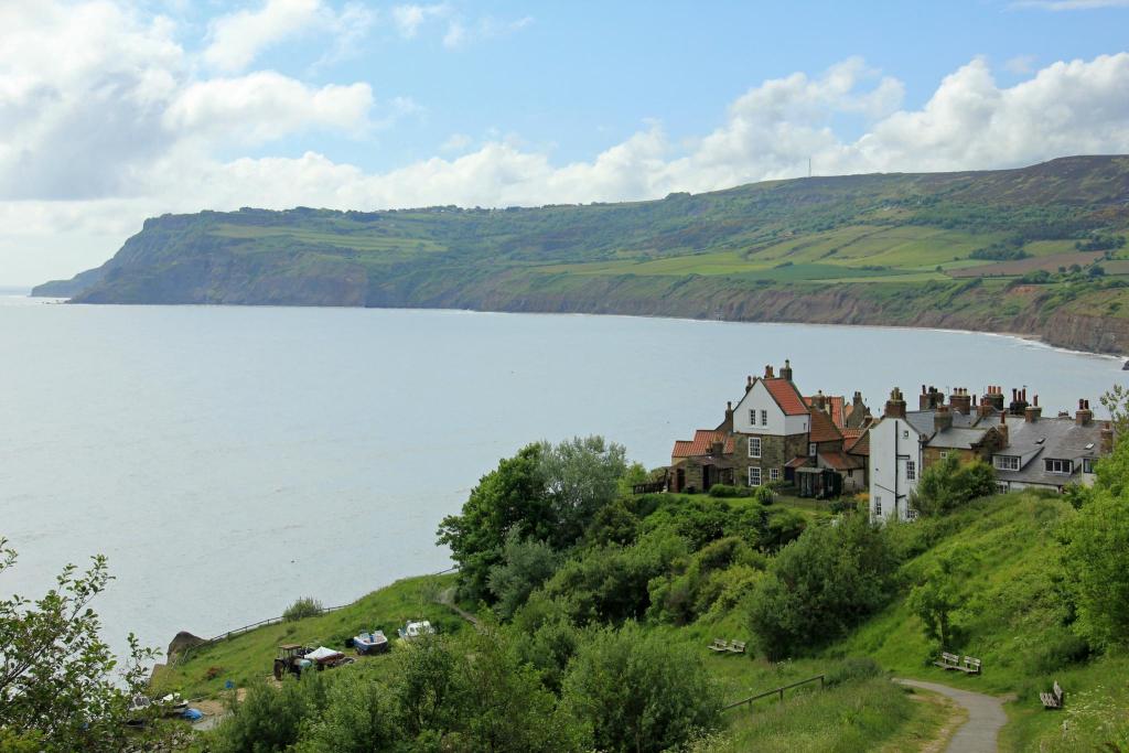 A view over Robin Hood's Bay from the Cleveland Way