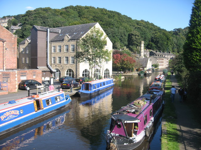 The view of the canal in Hebden Bridge.