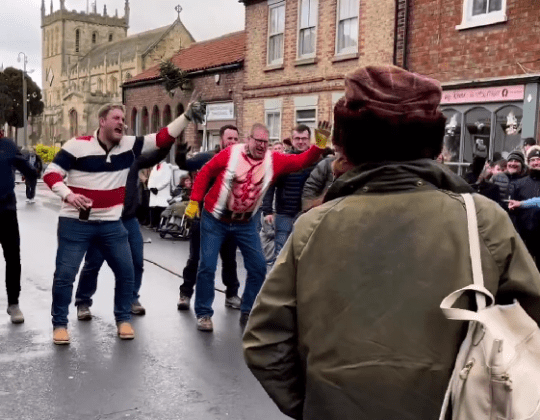 Watch This Yorkshire Haka At Towns Boxing Day Tug Of War Tradition