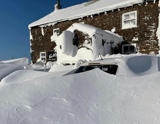 Guests Snowed In At Tan Hill Inn Host Reunion One Year Later