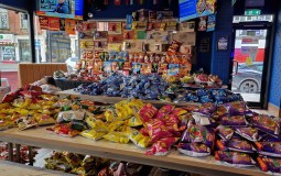 Hull’s Viral Bottomless Crisp Party Set To Come To End With One Final Farewell