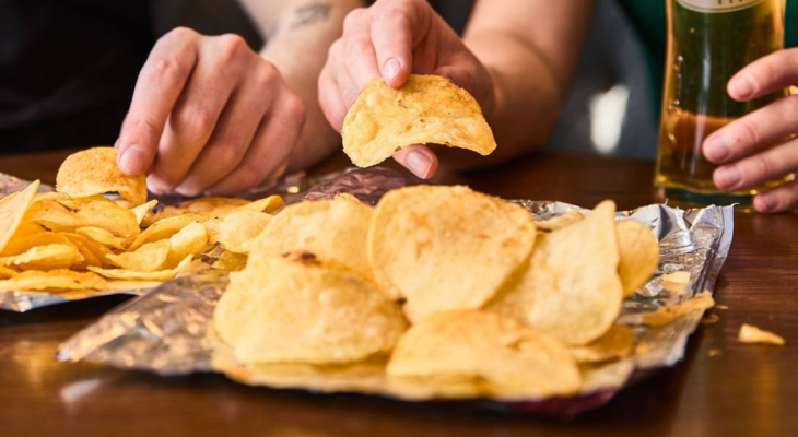This Pub Group In Yorkshire Has Launched Bottomless Crisp Offer For Just £5