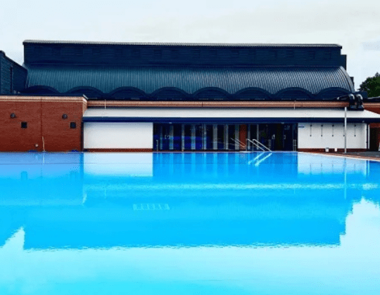 7 Of The Best Outdoor Pools & Lidos In Yorkshire You Need To Try