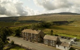 Famous Yorkshire Three Peaks Pub The Station Inn Taken Over By Owner Of Britains Highest Pub