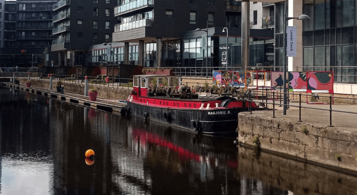 Leeds Canal Is Home to a Floating Bookshop Like No Other