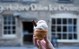 Yorkshire Dales Ice Cream Shop Serves Up Bizarre But Brilliant Yorkshire Pud Dessert