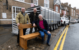 Channel 5’s ‘The Yorkshire Vet’ Star Peter Wright Has Launched Pet Memorial Scheme